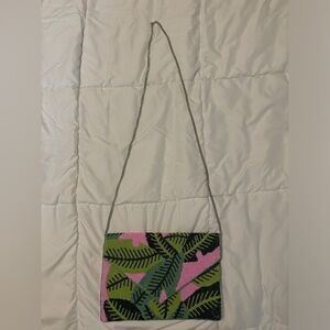 Floral leaf beaded purse